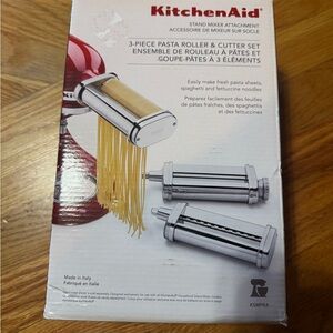 KitchenAid Silver Pasta Roller & Cutter Set